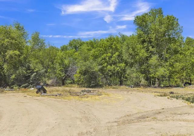 2nd image of 211 La Ladera Rd, Peralta, NM 87042 | MLS# 1103385