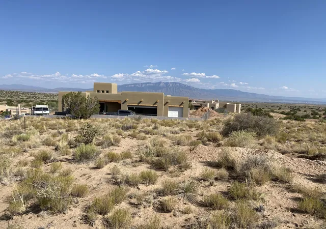 2nd image of 2409 Desert Marigold Rd Ne, Rio Rancho, NM 87144 | MLS# 1103403