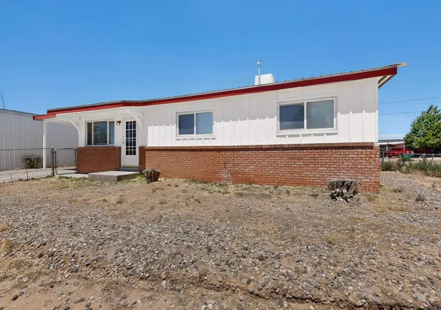 Photo 1 of Single family home for sale at 844 Clovis Ave, Grants, NM 87020 | MLS# 1103439 | Listing updated on 2026-08-14