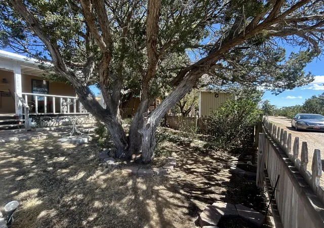 Photo 2 of Sale Pending at 51 Living Water Rd, Edgewood, NM 87015 | MLS# 1103568 | Listing updated on 2026-08-06