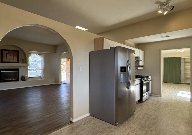 Photo 4 of Single family home for sale at 7200 Whippoorwill Ln NE, Albuquerque, NM 87109 | MLS# 1103612 | Listing updated on 2026-08-27