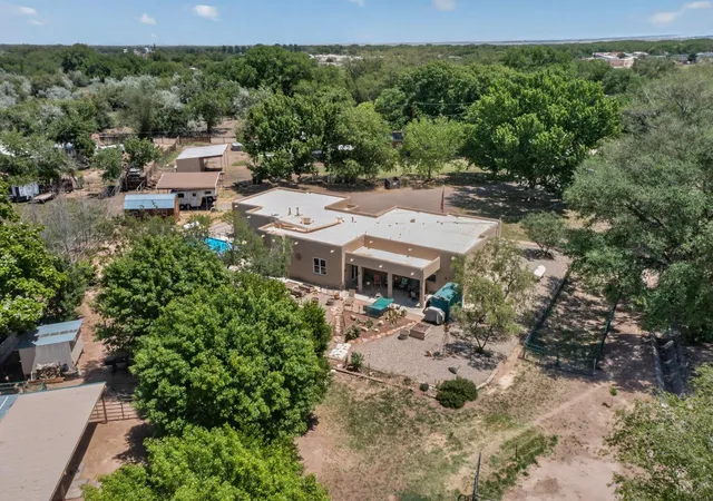 Photo 1 of Single family home for sale at 250 Phillips Rd, Los Lunas, NM 87031 | MLS# 1103600 | Listing updated on 2026-08-26