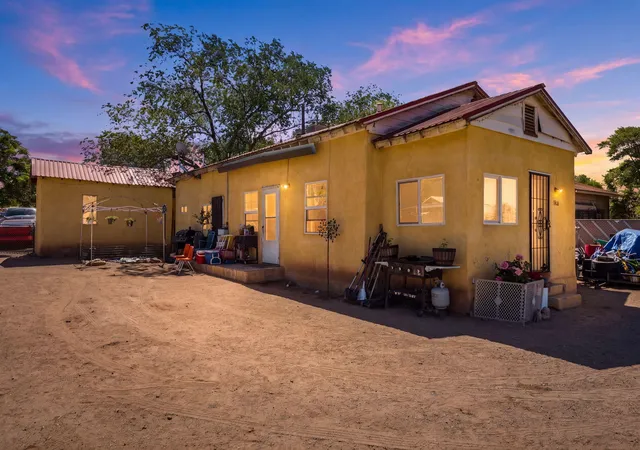 1st image of 1800 Walter St Se, Albuquerque, NM 87102 | MLS# 1103619