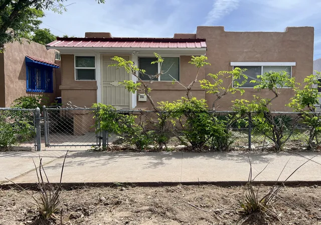 Homes for sale in Albuquerque, NM | 316 9th St Sw, Albuquerque, NM 87102 | MLS# 1103621