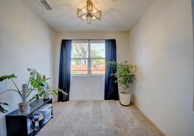 5th image of 10039 Vista Cantera Ln Nw, Albuquerque, NM 87114 | MLS# 1103649