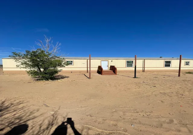 Homes for sale in Belen, NM | 78 James St, Belen, NM 87002 | MLS# 1103658