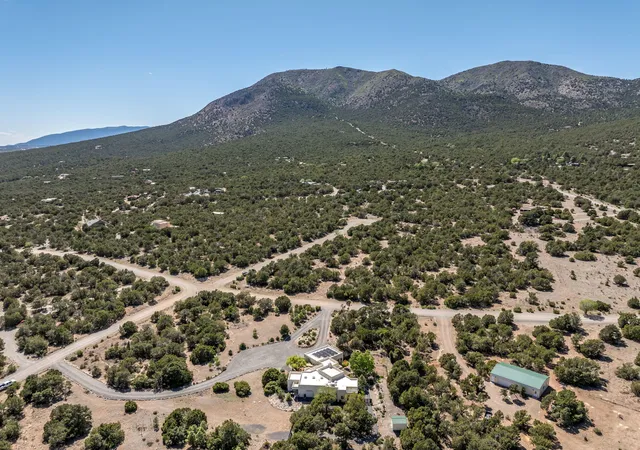 Homes for sale in Edgewood, NM | 3 Vida Del Agua, Edgewood, NM 87015 | MLS# 1103670