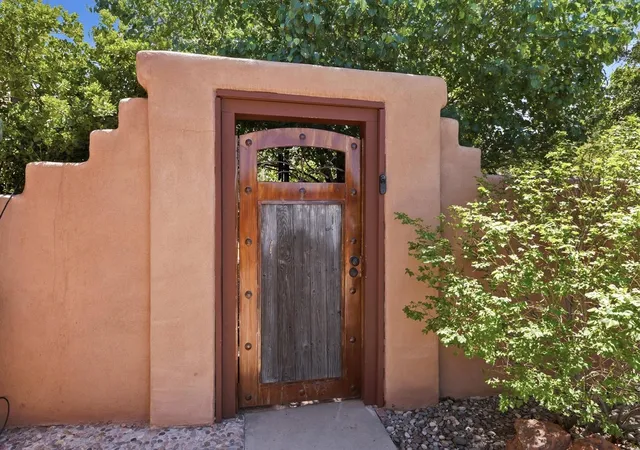 2nd image of 5902 Azuelo Ave Nw, Albuquerque, NM 87120 | MLS# 1103679