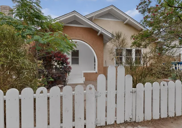 3rd image of 717 Gold Ave Se, Albuquerque, NM 87102 | MLS# 1103687