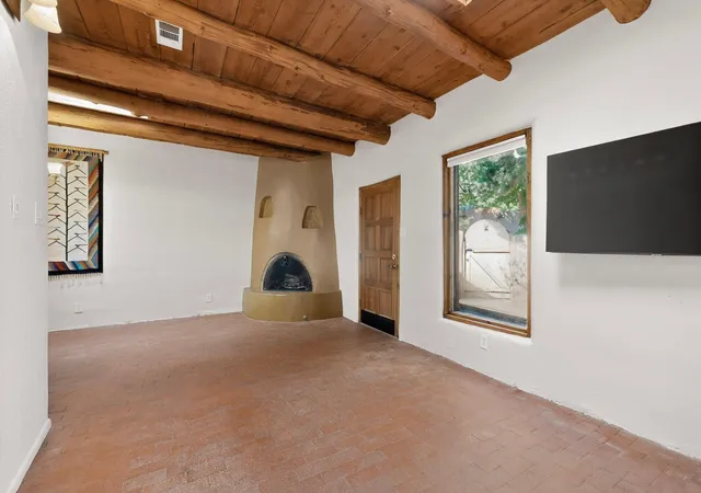 Photo 4 of Townhouse for sale at 3939 Rio Grande Blvd NW #53, Albuquerque, NM 87107 | MLS# 1103706 | Listing updated on 2026-08-16