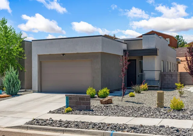 Photo 2 of Single family home for sale at 5773 Cosmo Ct Ne, Rio Rancho, NM 87144 | MLS# 1103737 | Listing updated on 2026-07-21
