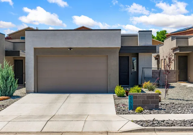 Photo 3 of Single family home for sale at 5773 Cosmo Ct Ne, Rio Rancho, NM 87144 | MLS# 1103737 | Listing updated on 2026-07-21