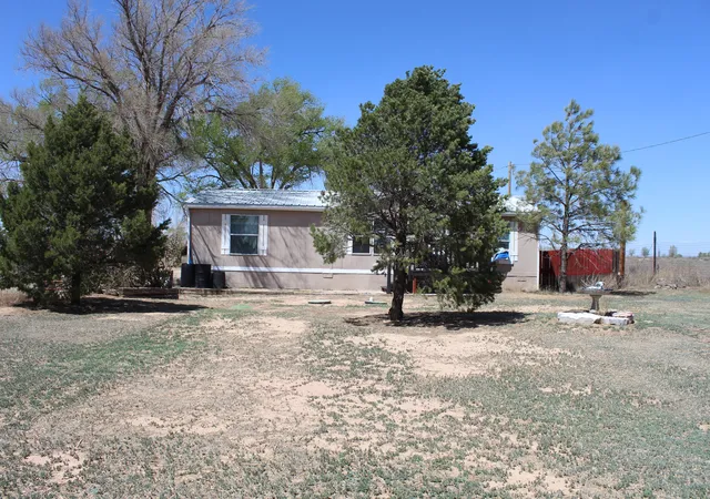 Photo 3 of Manufactured home for sale at 406 E Abrahames Rd, Moriarty, NM 87035 | MLS# 1103811 | Listing updated on 2026-08-03