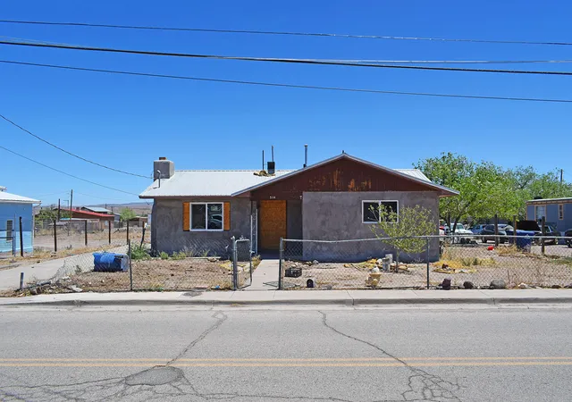 Photo 1 of Single family home for sale at 514 Grant St, Socorro, NM 87801 | MLS# 1103860 | Listing updated on 2026-08-18