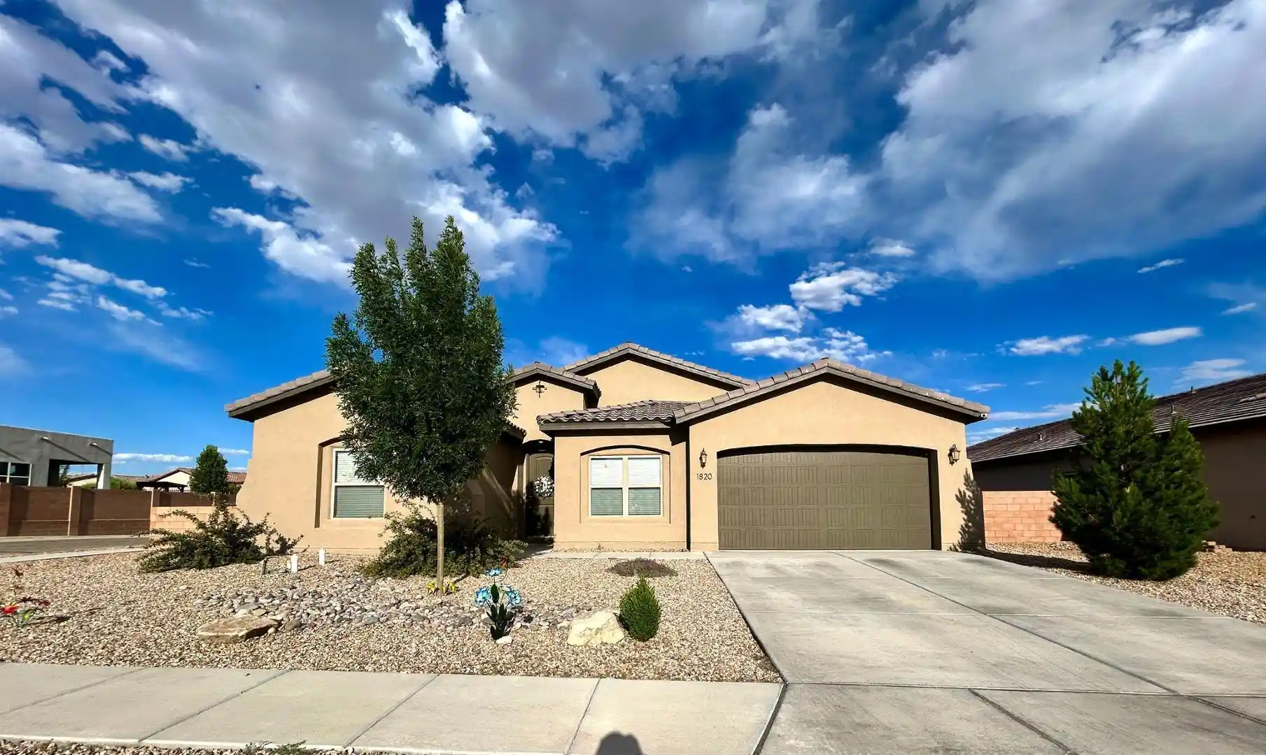 Photo 1 of Single family home for sale at 1820 Camino Cantera Sw, Los Lunas, NM 87031 | MLS# 1103875 | Listing updated on 2026-10-21