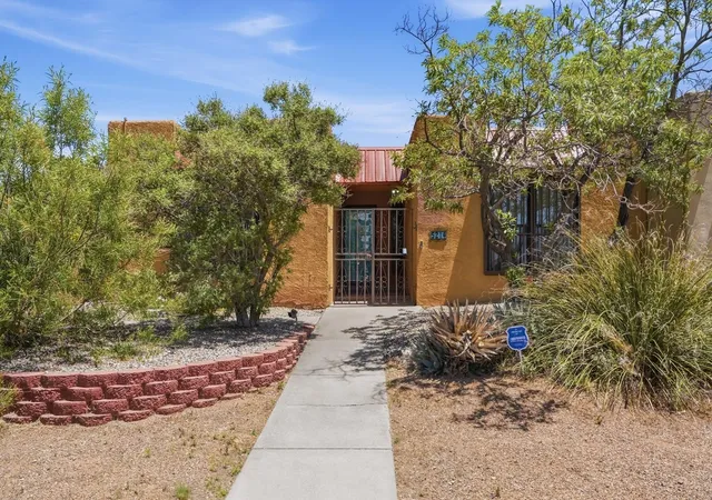 Photo 1 of Sale Pending at 5214 W Chambers Pl Ne, Albuquerque, NM 87111 | MLS# 1103945 | Listing updated on 2026-08-29