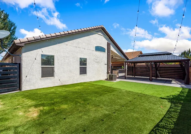 Homes for sale in Albuquerque, NM | 10032 Calle Bella Nw, Albuquerque, NM 87114 | MLS# 1103956