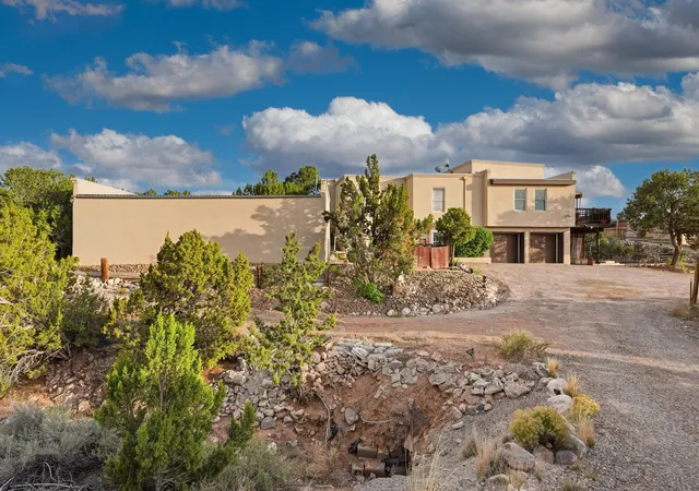 Homes for sale in Placitas, NM | 205 Camino De Las Huertas, Placitas, NM 87043 | MLS# 1103991