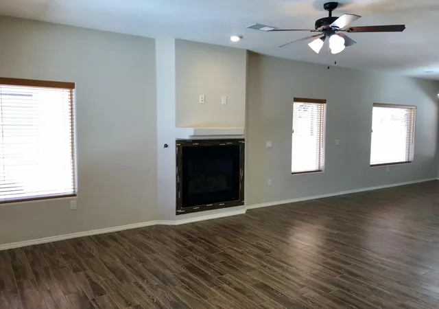 Photo 4 of Single family home for sale at 2522 Red Sky St SW, Los Lunas, NM 87031 | MLS# 1104012 | Listing updated on 2026-10-05