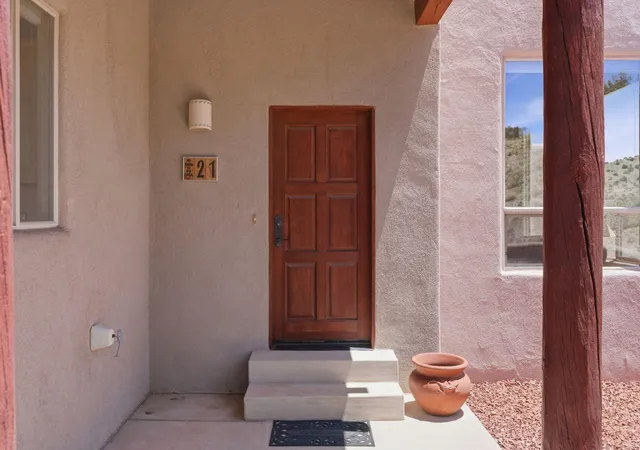 Homes for sale in Placitas, NM | 21 Vista De Oro, Placitas, NM 87043 | MLS# 1104014