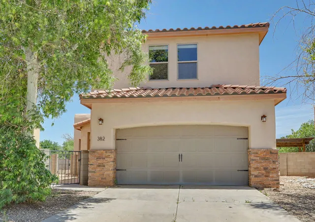 Homes for sale in Los Lunas, NM | 382 Coronado Ln Ne, Los Lunas, NM 87031 | MLS# 1104020