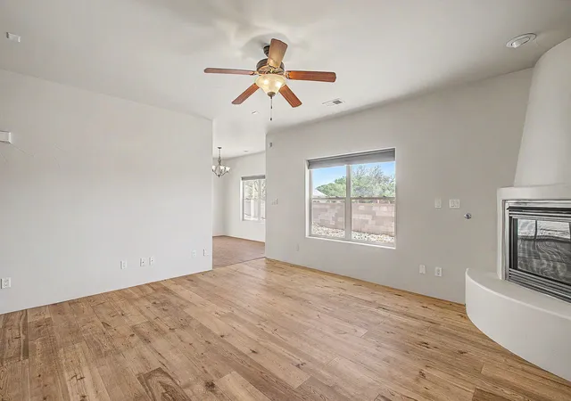 Homes for sale in Los Lunas, NM | 382 Coronado Ln Ne, Los Lunas, NM 87031 | MLS# 1104020