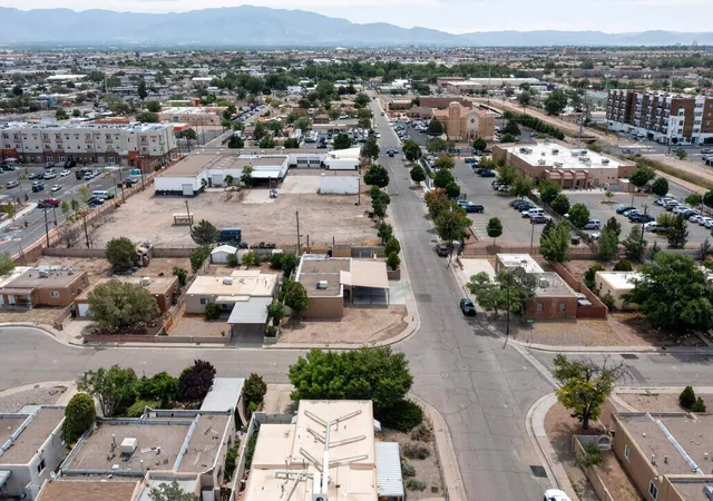 5th image of 3502 Northfield Ct Nw, Albuquerque, NM 87107 | MLS# 1104043