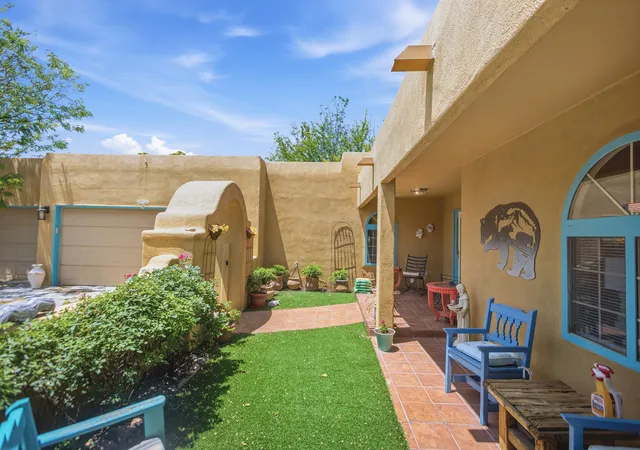 Photo 3 of Single family home for sale at 600 Don Federico Ct Sw, Los Lunas, NM 87031 | MLS# 1104108 | Listing updated on 2026-08-27