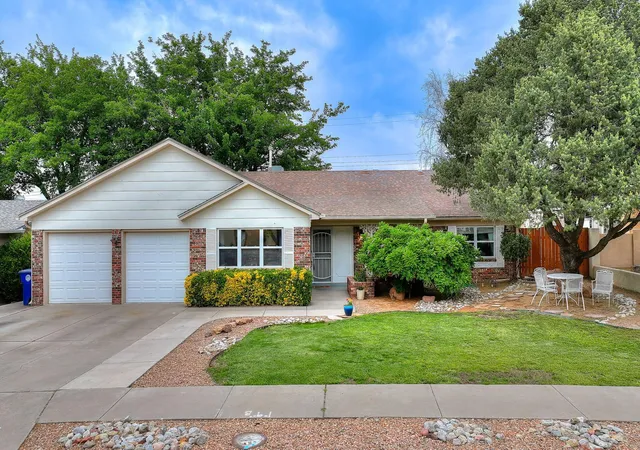 Homes for sale in Albuquerque, NM | 8001 Sierra Azul Ave Ne, Albuquerque, NM 87110 | MLS# 1104134