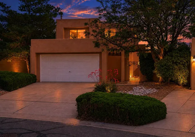 Homes for sale in Albuquerque, NM | 4922 Casa Del Oso Ne, Albuquerque, NM 87111 | MLS# 1104144