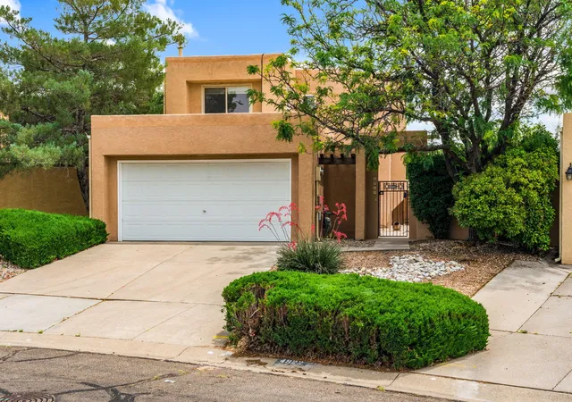 Homes for sale in Albuquerque, NM | 4922 Casa Del Oso Ne, Albuquerque, NM 87111 | MLS# 1104144