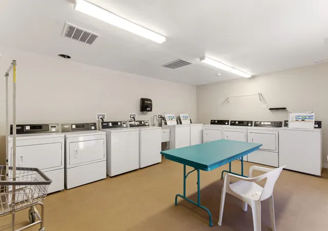 Homes for sale in Albuquerque, NM | 1601 Pennsylvania St Ne #Z4, Albuquerque, NM 87110 | MLS# 1104159