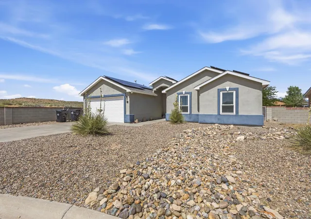 1st image of 10 Psalms Pl, Los Lunas, NM 87031 | MLS# 1104242