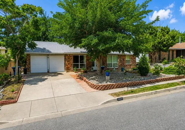 Photo 1 of Single family home for sale at 10313 Cielito Lindo Ne, Albuquerque, NM 87111 | MLS# 1104278 | Listing updated on 2026-07-24