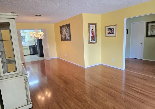 Photo 3 of Single family home for sale at 10313 Cielito Lindo NE, Albuquerque, NM 87111 | MLS# 1104278 | Listing updated on 2026-07-24