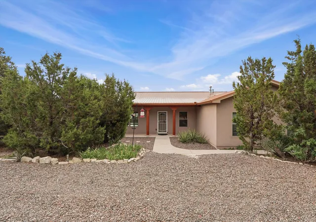 1st image of 8 Zia Ct, Edgewood, NM 87015 | MLS# 1104316