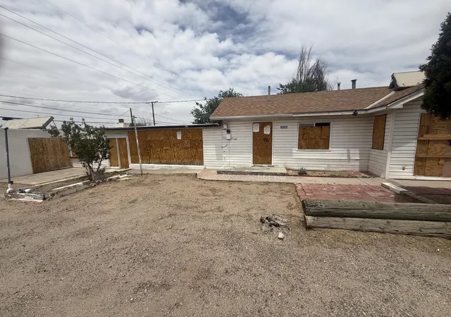Homes for sale in Albuquerque, NM | 1317 Edith Blvd Se, Albuquerque, NM 87102 | MLS# 1104321