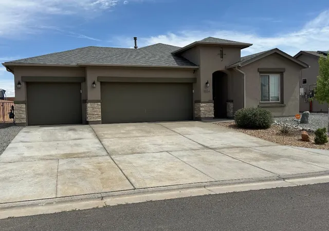 Homes for sale in Los Lunas, NM | 4654 Manzano Peak St Sw, Los Lunas, NM 87031 | MLS# 1104313