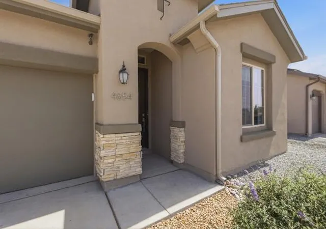 Homes for sale in Los Lunas, NM | 4654 Manzano Peak St Sw, Los Lunas, NM 87031 | MLS# 1104313