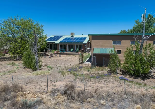 69th image of 12 Arroyo Trl, Santa Fe, NM 87508 | MLS# 1104368