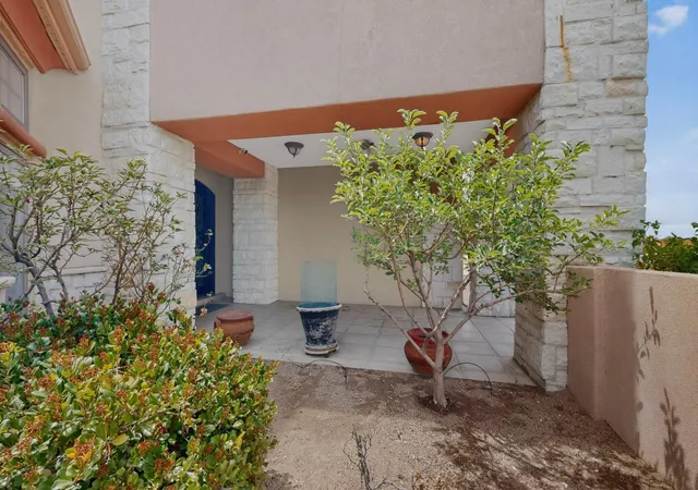 Photo 2 of Single family home for sale at 4505 Atherton Way NW, Albuquerque, NM 87120 | MLS# 1104375 | Listing updated on 2026-08-27