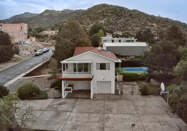 Photo 3 of Single family home for sale at 14316 Piedras Rd NE, Albuquerque, NM 87123 | MLS# 1104391 | Listing updated on 2026-08-07