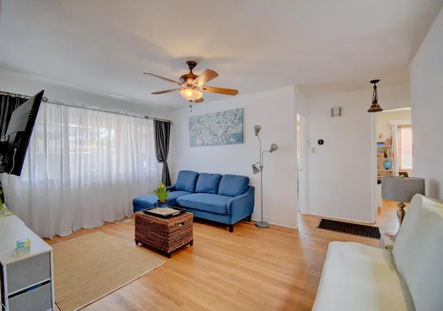 4th image of 1023 Quincy St Se, Albuquerque, NM 87108 | MLS# 1104136