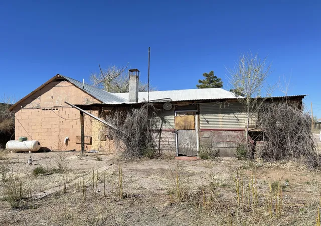 Homes for sale in Magdalena, NM | 503 S Pine St, Magdalena, NM 87825 | MLS# 1104401