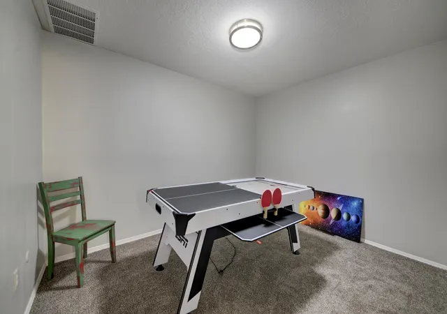 Photo 3 of Single family home for sale at 3900 Embudito Dr Ne, Albuquerque, NM 87111 | MLS# 1104403 | Listing updated on 2026-07-31