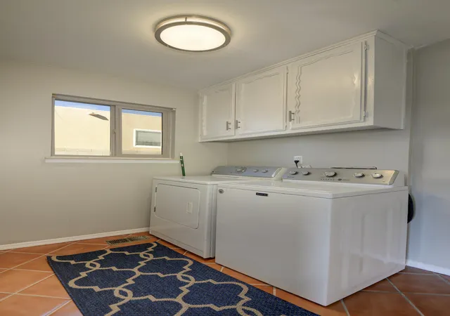 Photo 3 of Single family home for sale at 3900 Embudito Dr NE, Albuquerque, NM 87111 | MLS# 1104403 | Listing updated on 2026-07-31