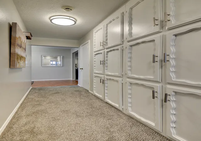 Photo 4 of Single family home for sale at 3900 Embudito Dr NE, Albuquerque, NM 87111 | MLS# 1104403 | Listing updated on 2026-07-31