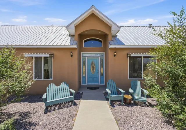1st image of 95 Marquez Rd, Los Lunas, NM 87031 | MLS# 1104409