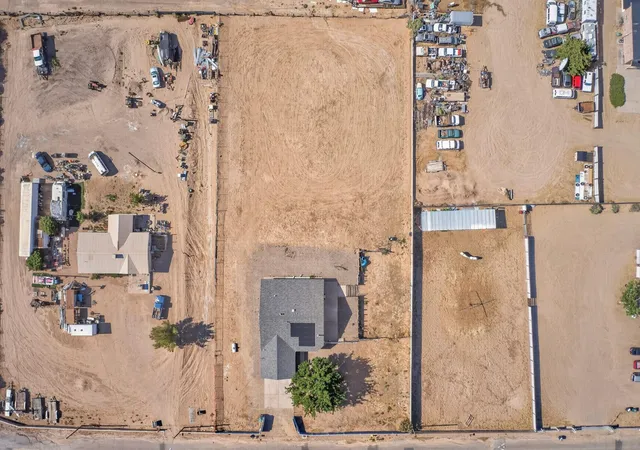 5th image of 5629 Powers Way Rd Sw, Albuquerque, NM 87121 | MLS# 1104435