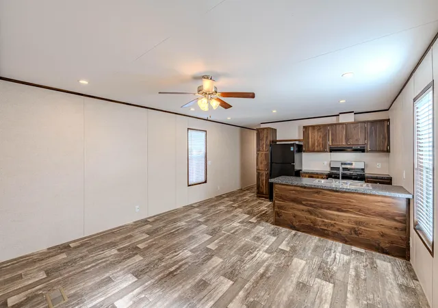 Photo 3 of Manufactured home for sale at 300 Moon St SE #14, Albuquerque, NM 87123 | MLS# 1104456 | Listing updated on 2026-08-12